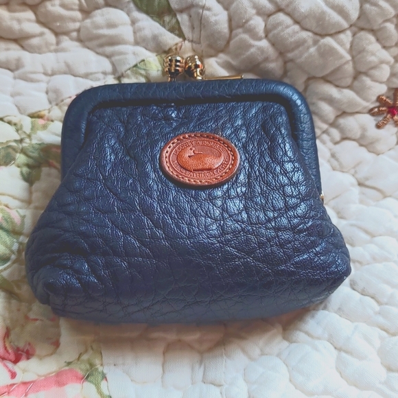 dooney and bourke small coin case
